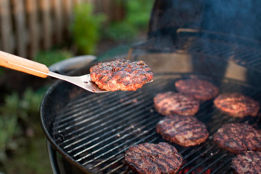 16 Tips For Perfectly Grilled Burgers | cheerykitchen.com