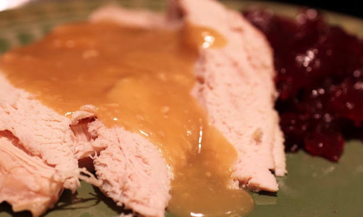 Slow-Cooker-Turkey Breast with Easy Gravy