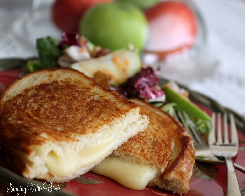 Grilled Jack Cheese Applesauce Sandwiches