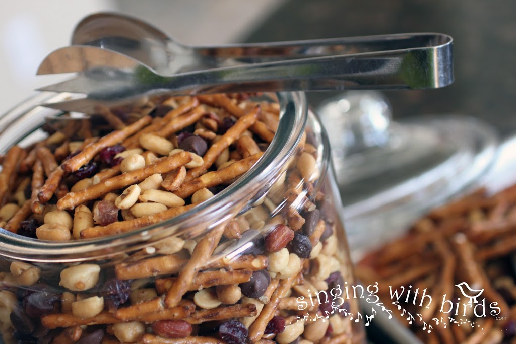 Maple Bacon Peanut Snack Mix