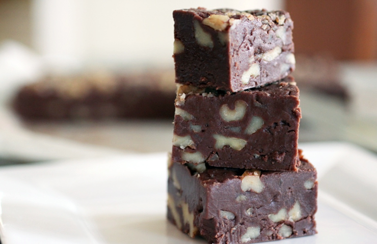 Amazing Homemade Milk Chocolate Nut Fudge